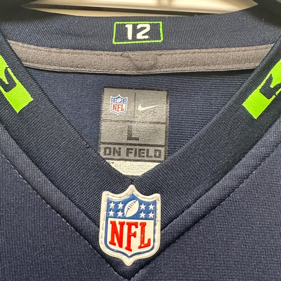Earl Thomas Seahawks Jersey - Picture 2 of 4